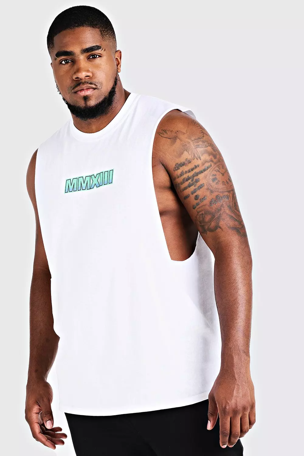 Big arm hot sale hole tank tops