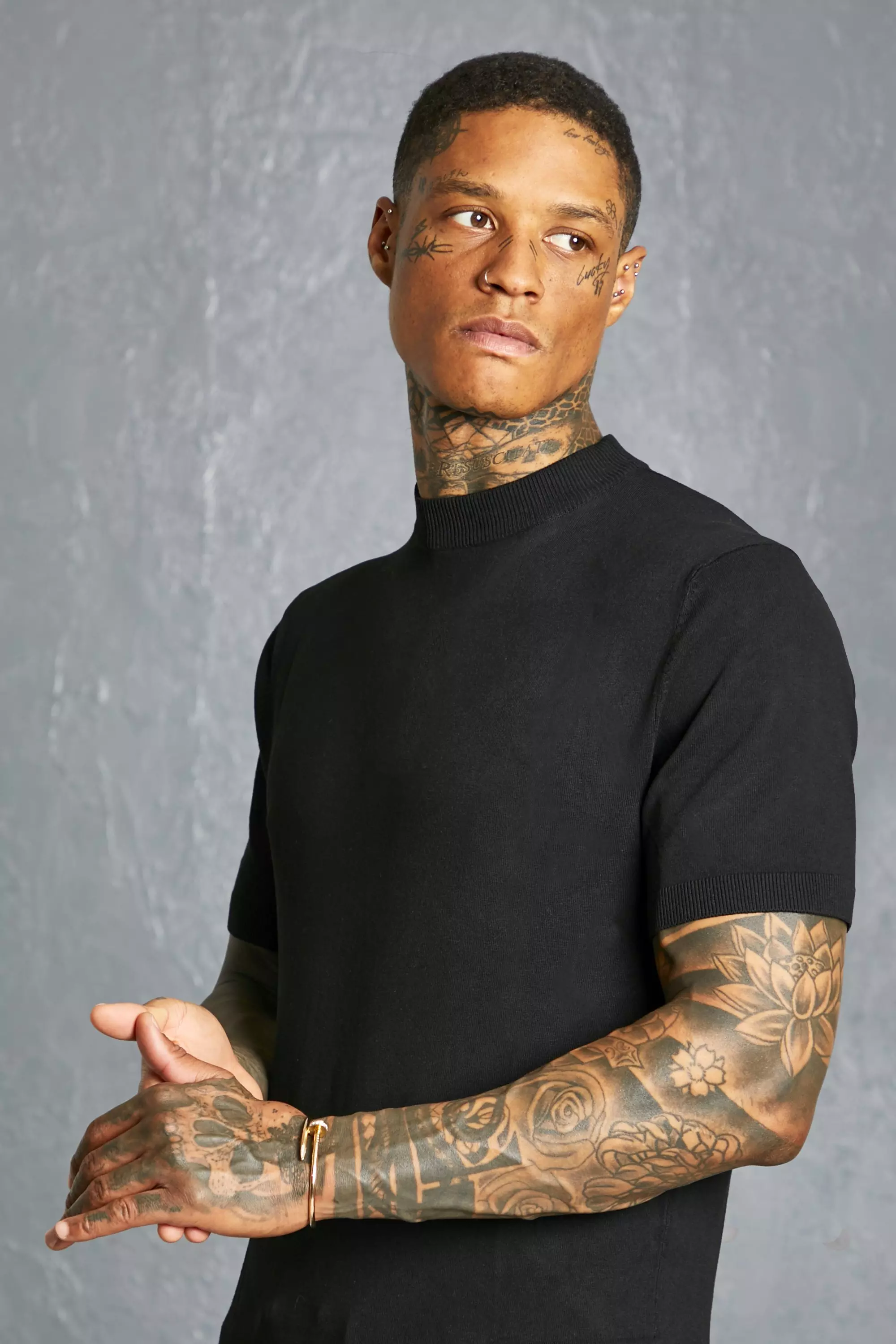 Short sleeve shop turtleneck jumper