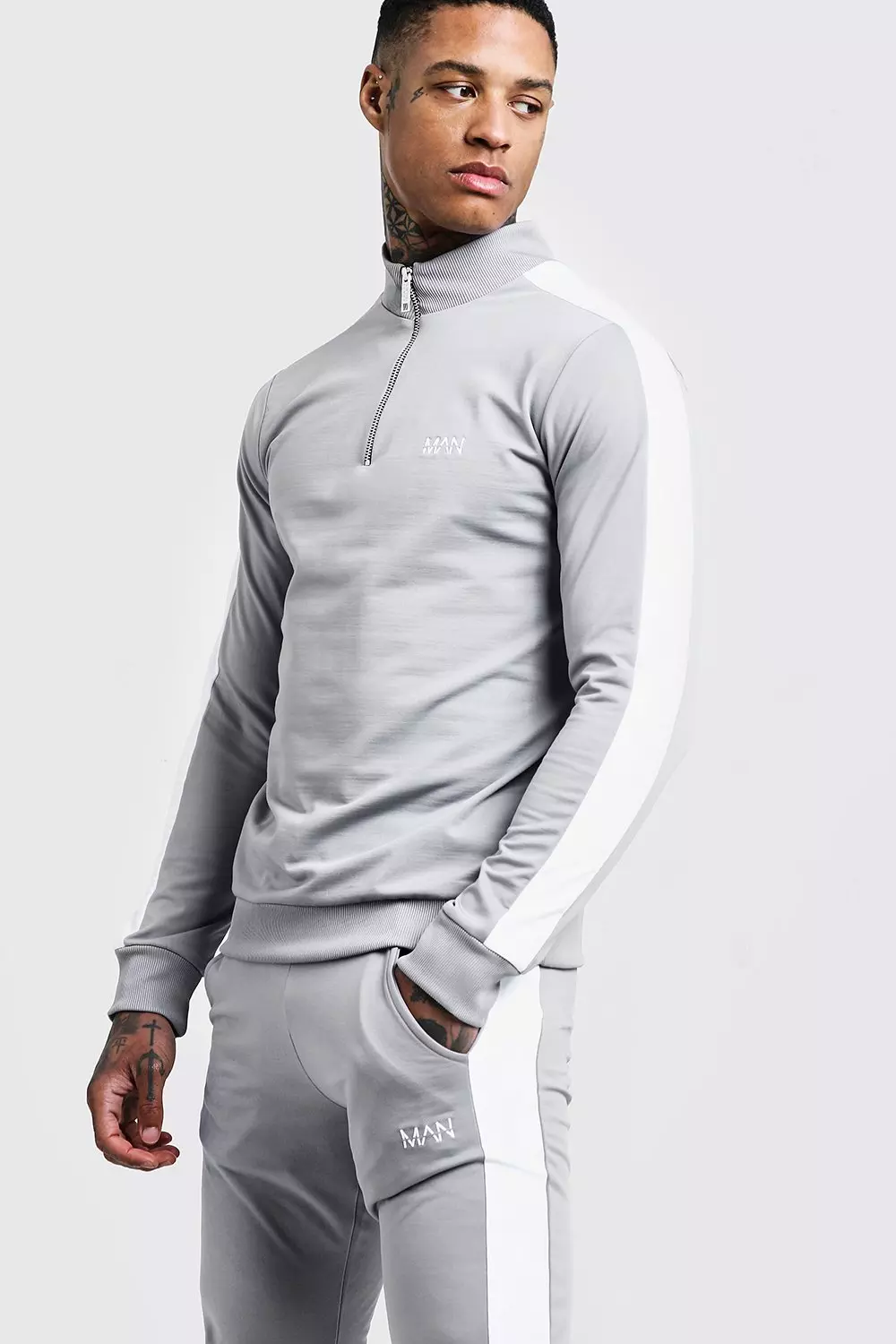 High store neck tracksuit