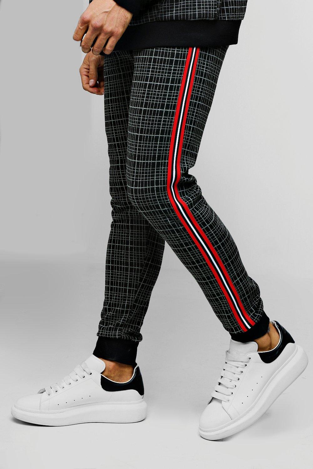 check skinny fit joggers