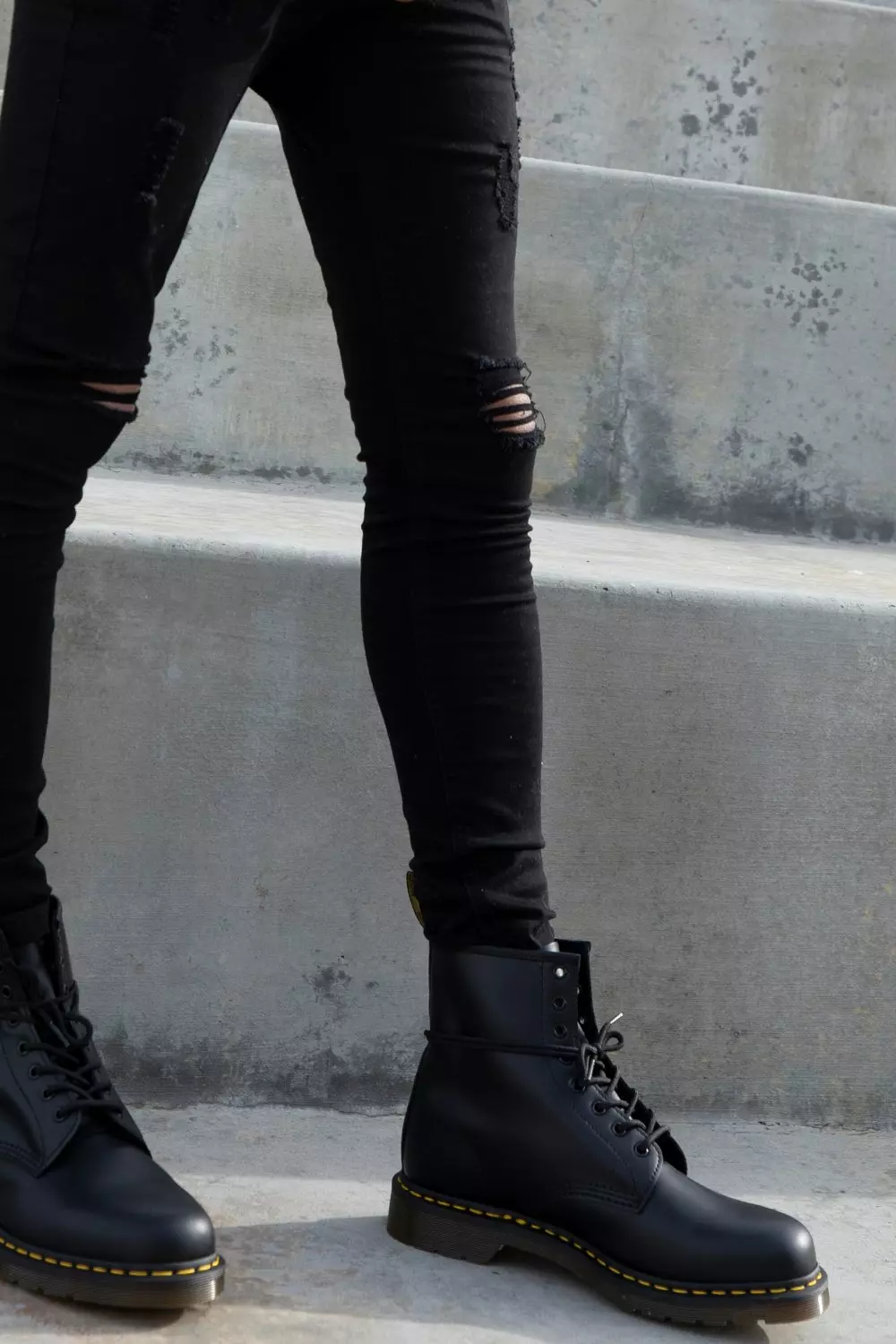 Doc martens hot sale skinny jeans