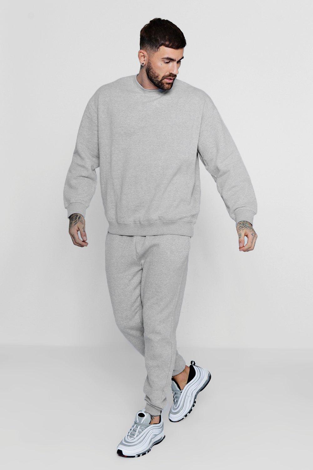 oversized tracksuit