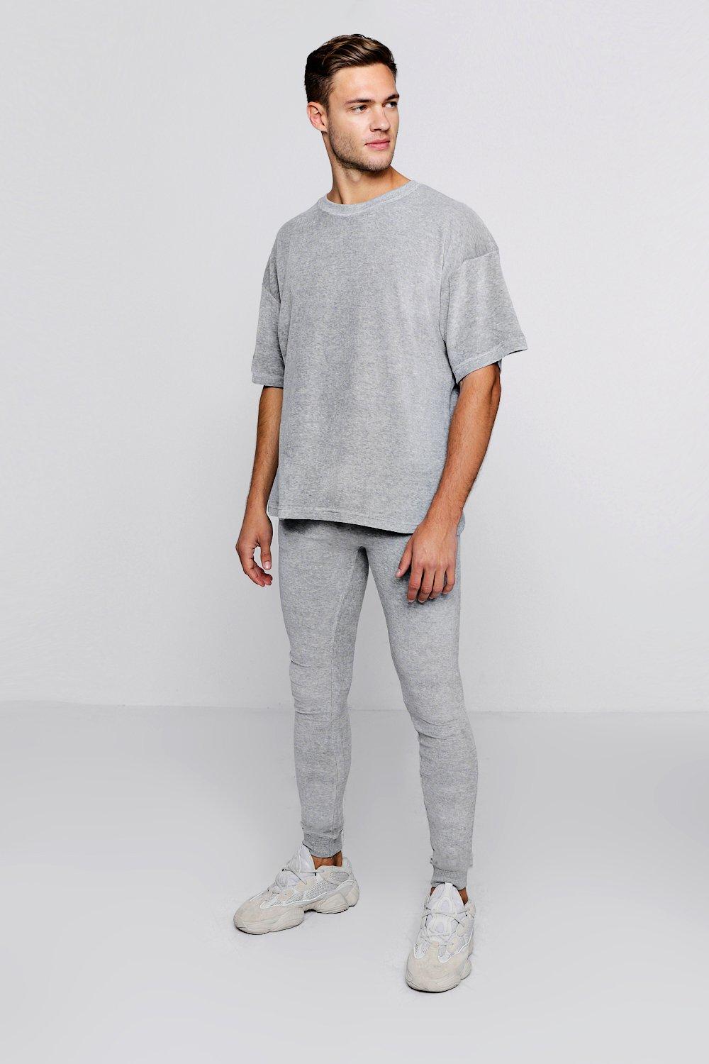 t shirt with joggers