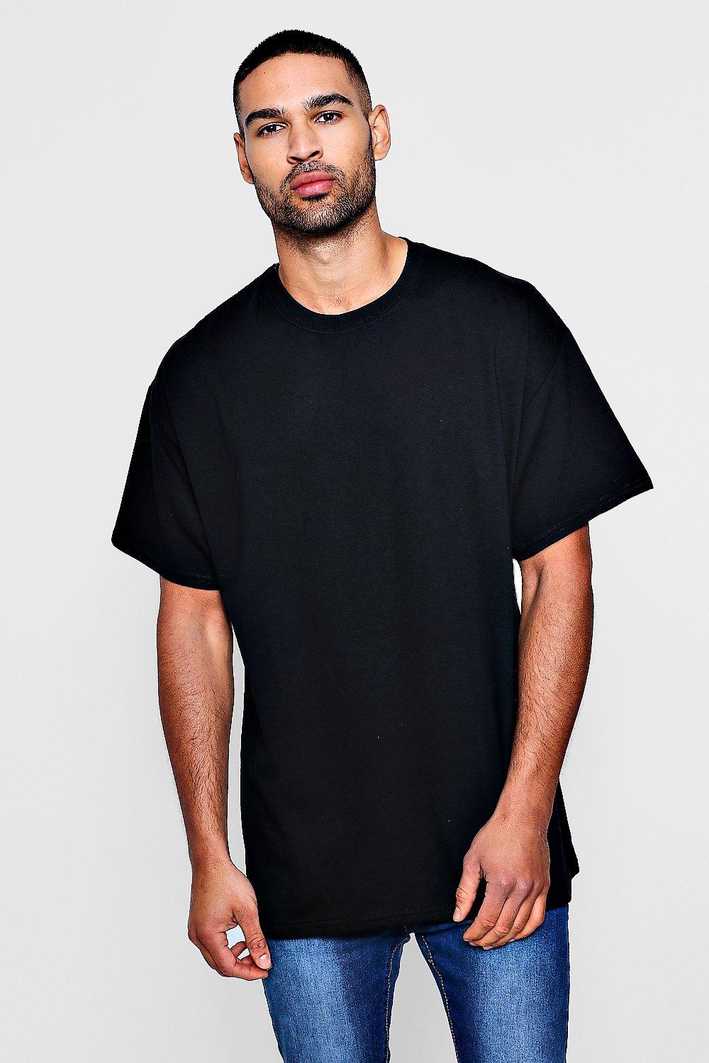camiseta blanca ancha