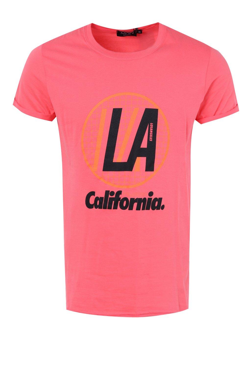 camiseta rosa fosforito