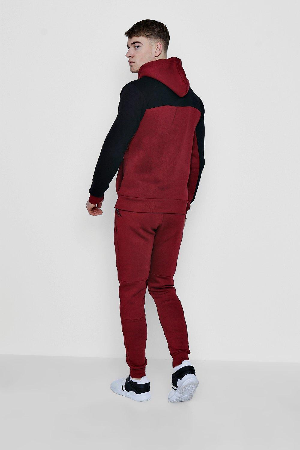 maroon colour tracksuit