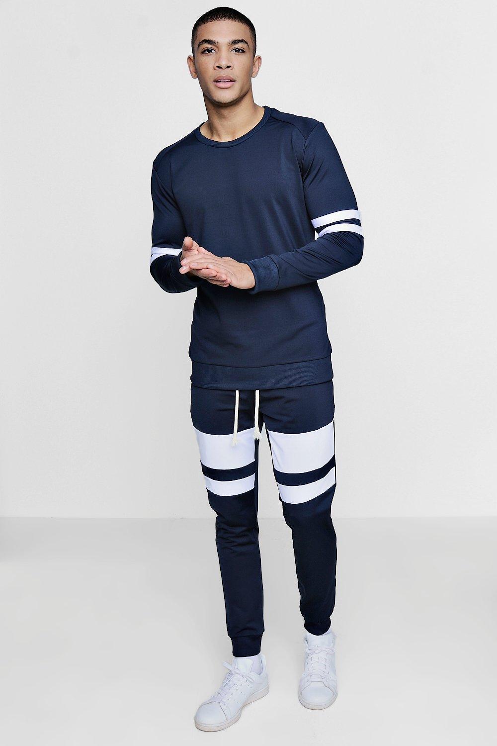 tricot tracksuit