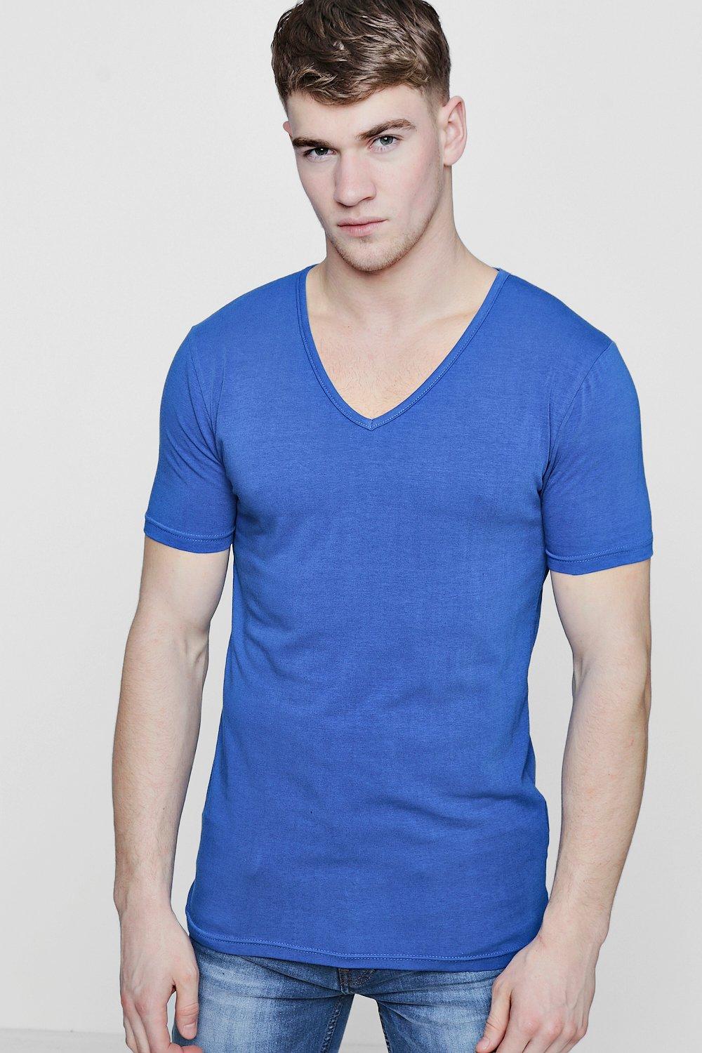 Muscle Fit V-Neck T-Shirt - boohooMAN