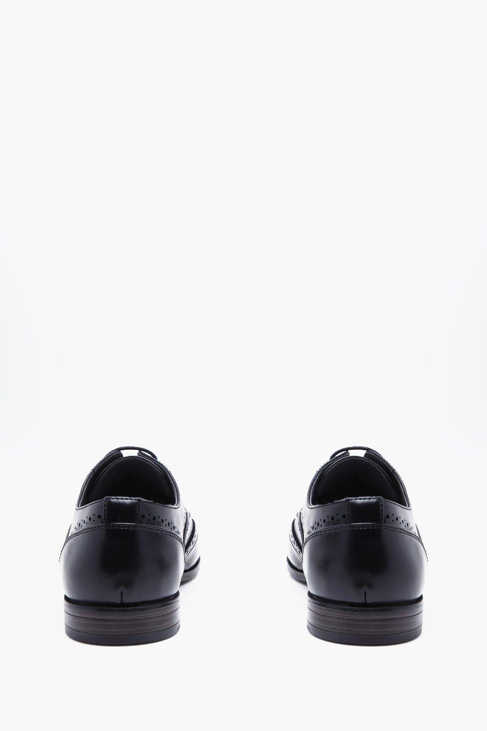 

Черный Wingcap Brogue