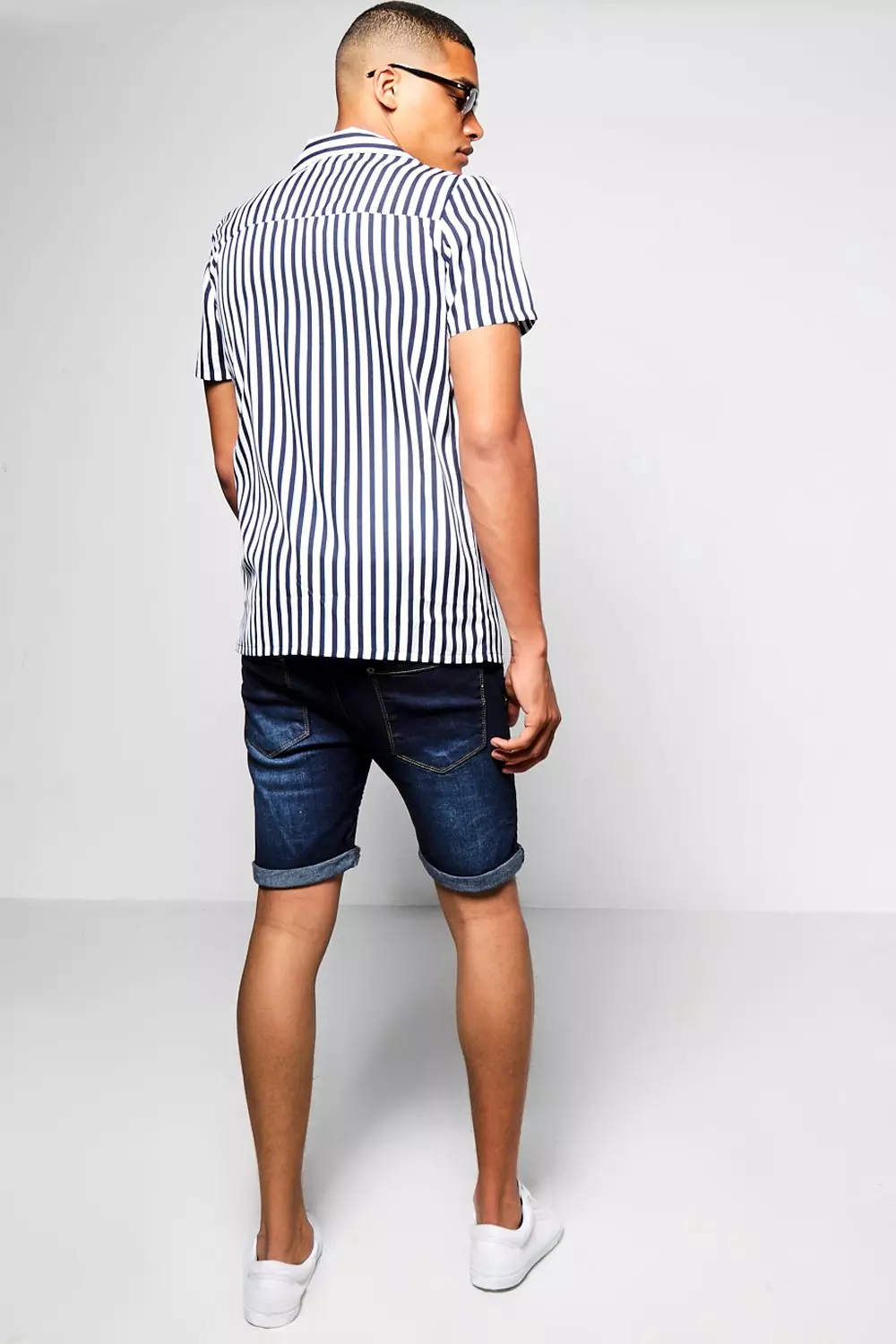 Short Sleeve Wide Stripe Revere Collar Shirt | boohooMAN