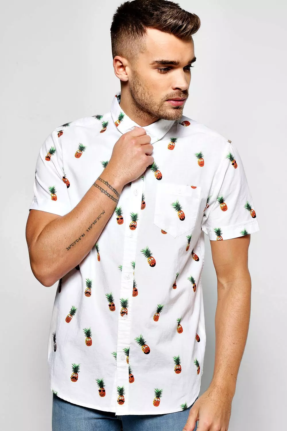 ga verder Convergeren Kraan Short Sleeve Pineapple Print Shirt | boohooMAN USA