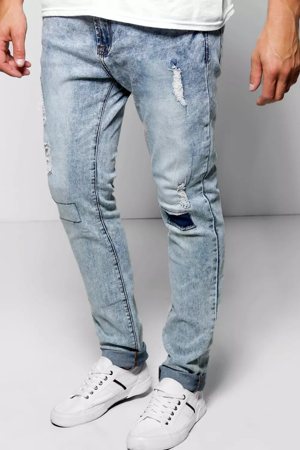 Skinny Fit Rip And Repair Ice Wash Jean | boohooMAN IE