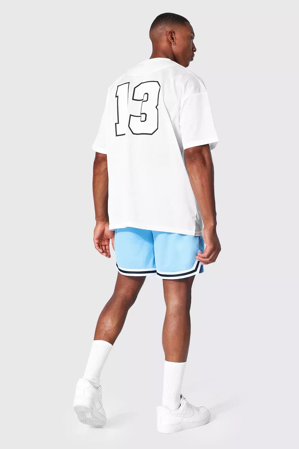 Colorful Shorts Men Fashion Streetwear Knee Length Basketball Shorts Men  Outdoor Workout Shorts - China Shorts and Basketball Shorts price