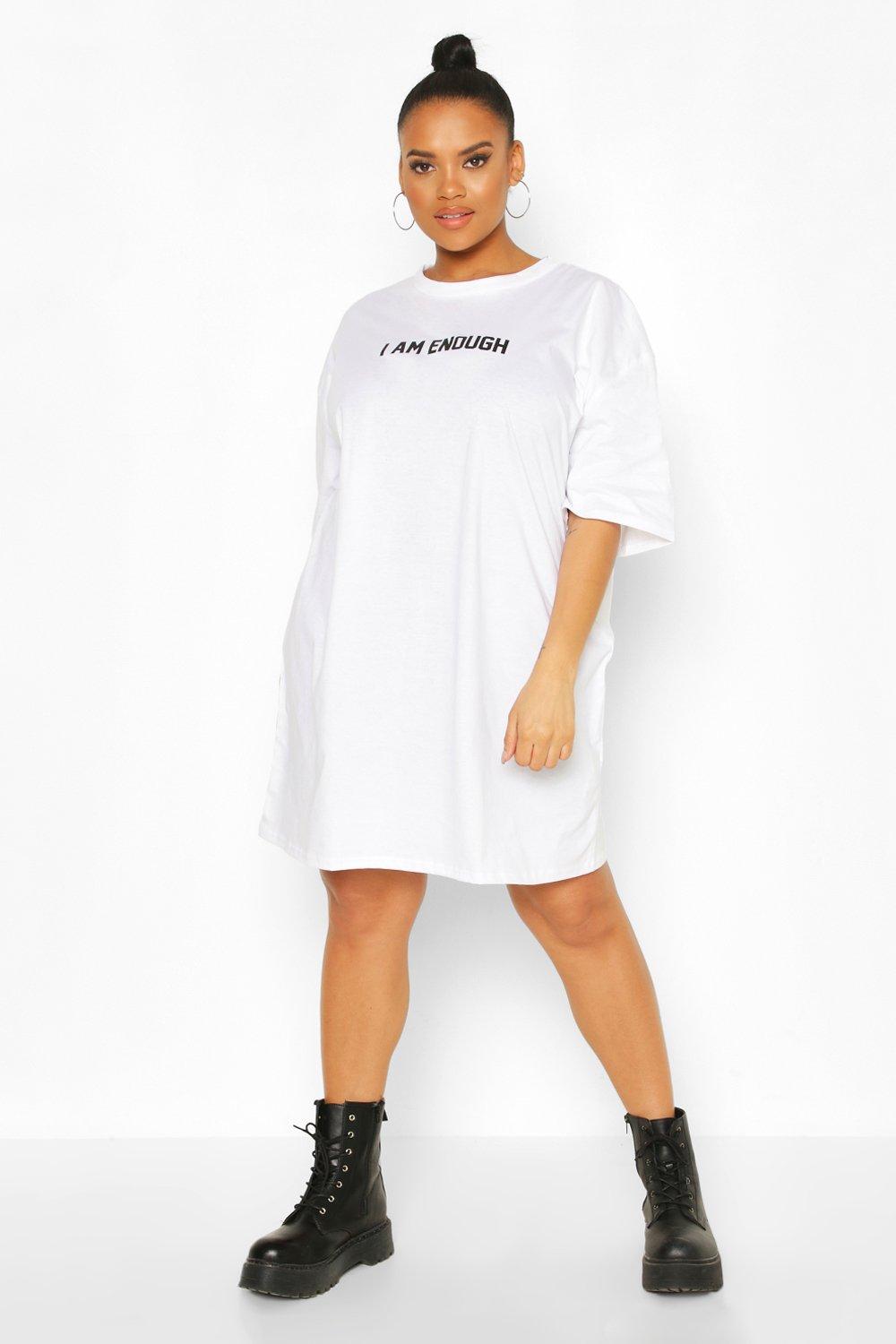 

Из коллекции «Плюс сайз» — Платье-футболка со слоганом I Am Enough, White