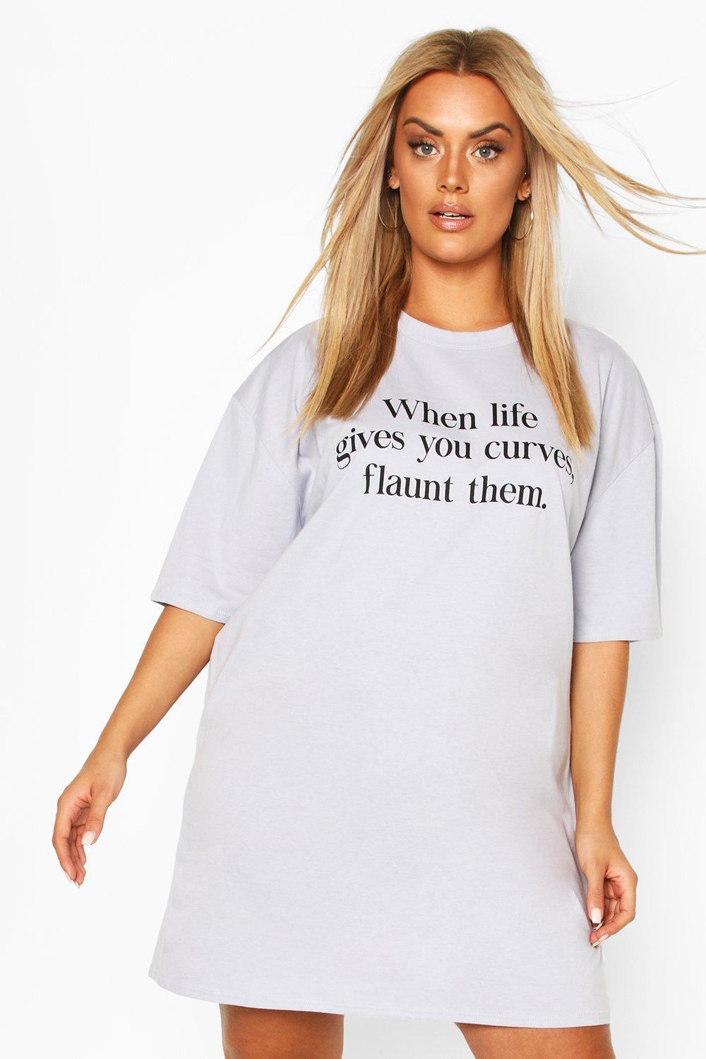

Из коллекции «Плюс сайз» — Платье-футболка со слоганом Flaunt Curves, Grey