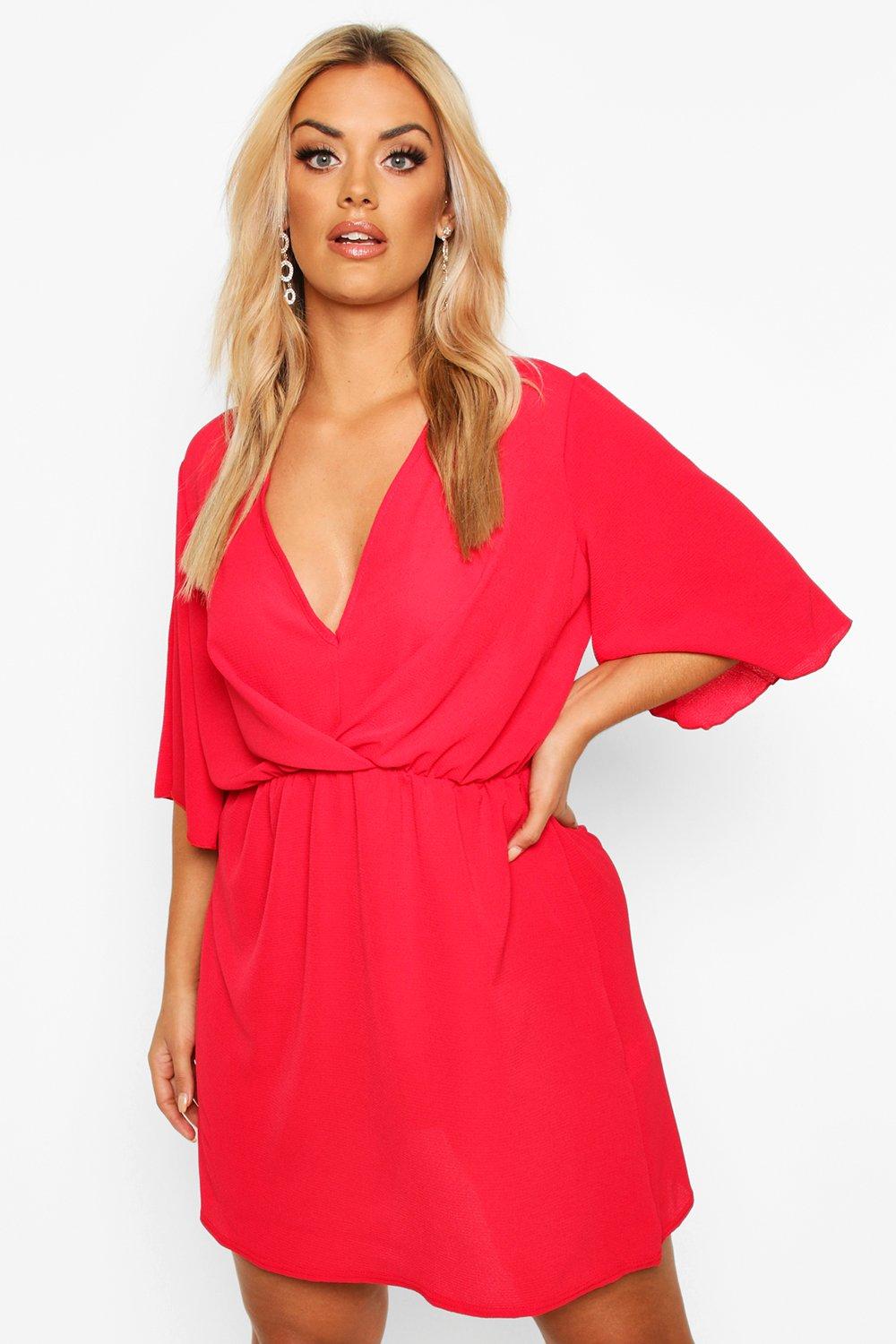 

Plus Angel Sleeve Smock Dress, Red