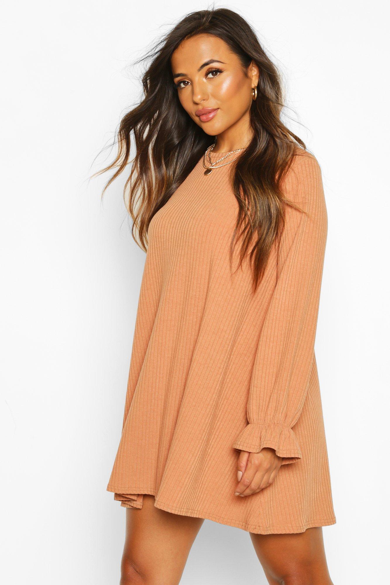 

Petite — Свободное платье из мягкого репса, Camel