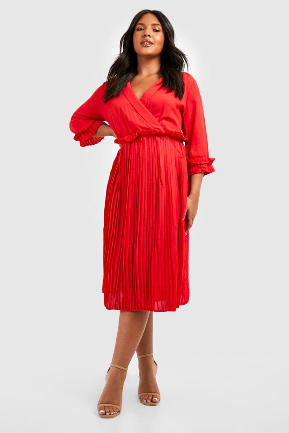 Boohoo Plus Geplooide Midi Jurk Met Ruches, Red