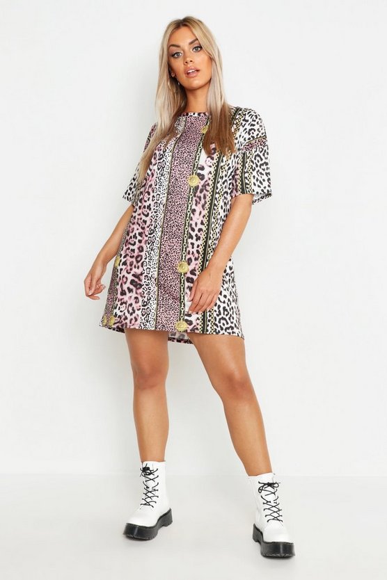 Plus Chain Print T Shirt Dress Boohoo Plus Chain Print T Shirt Dress Boohoo