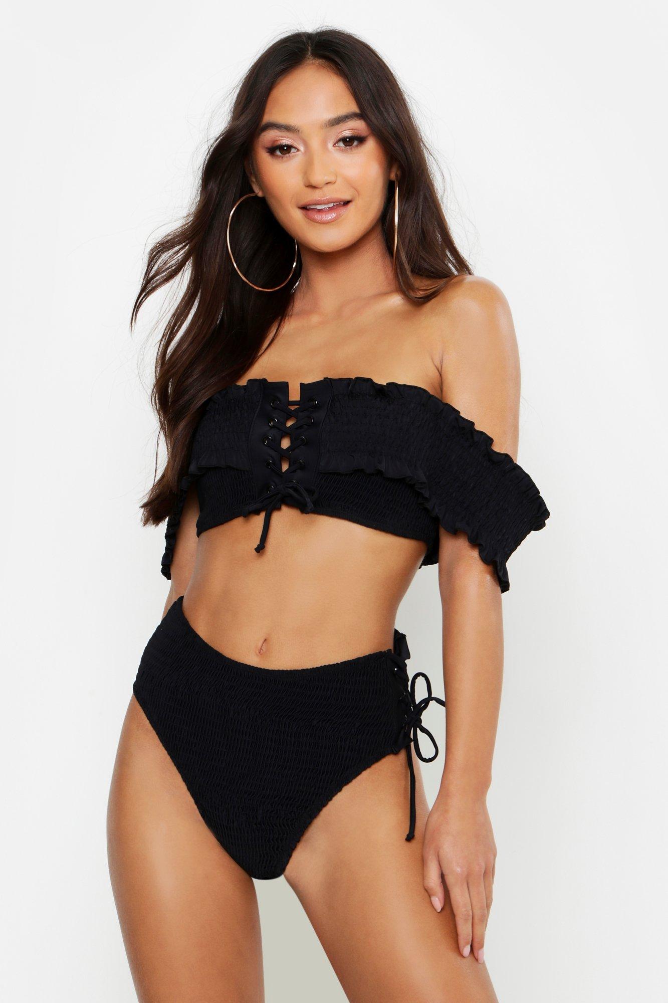 

Из коллекции <Petite> Бикини с открытыми плечами и декоративным краем, Black