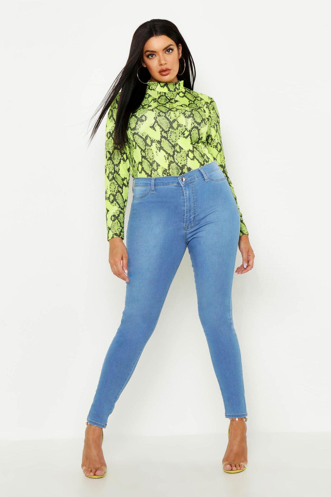 

Plus Super High Waisted Power Stretch Jeans, Light wash