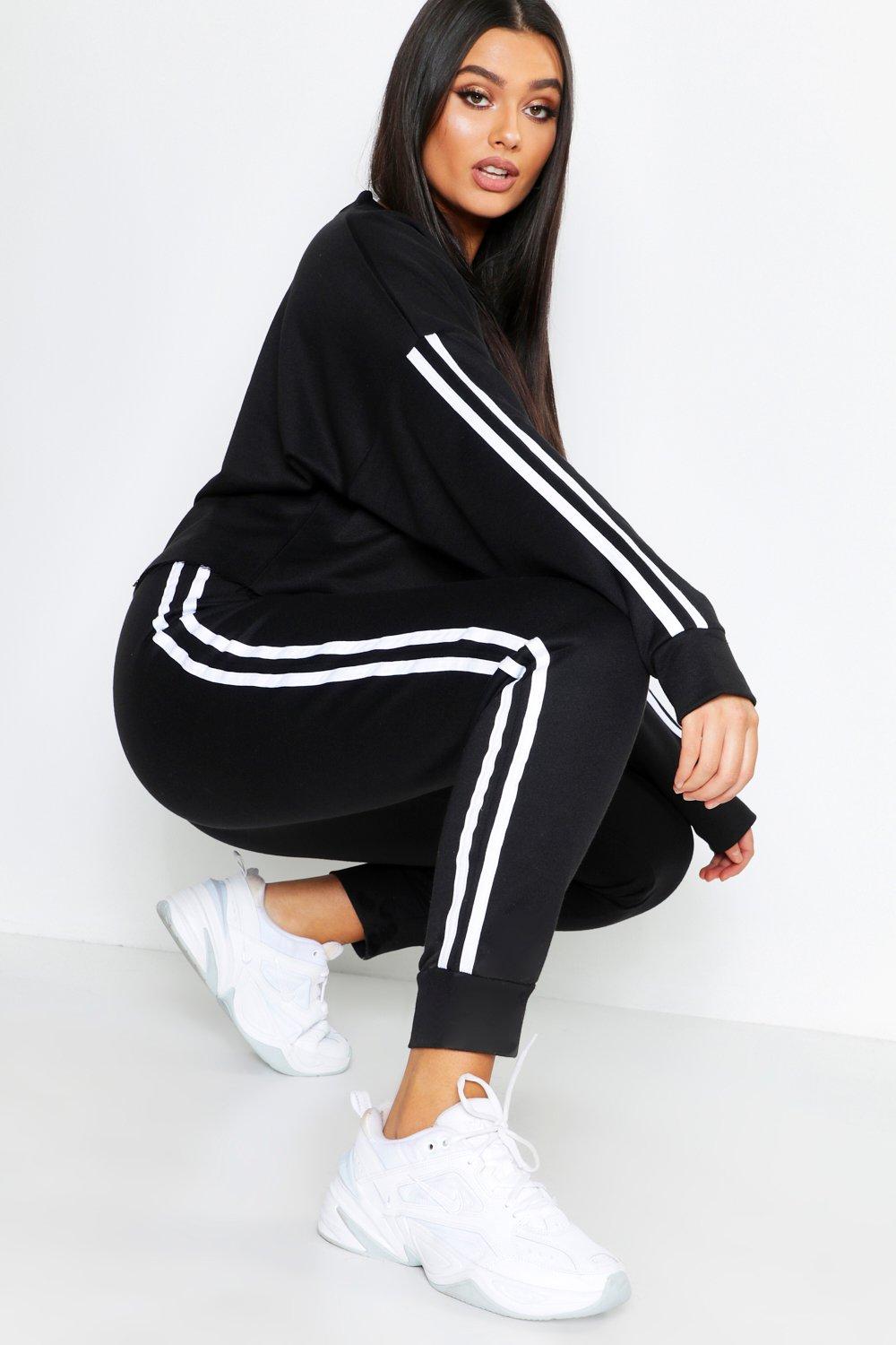 womens black jogger set