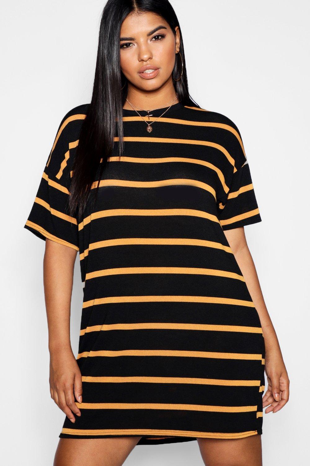 boohoo plus t shirt dress