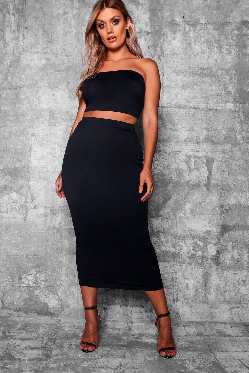 long black bodycon skirt