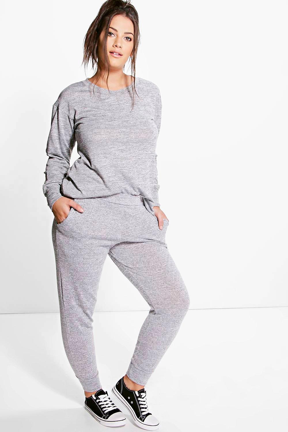 boohoo plus size hoodies