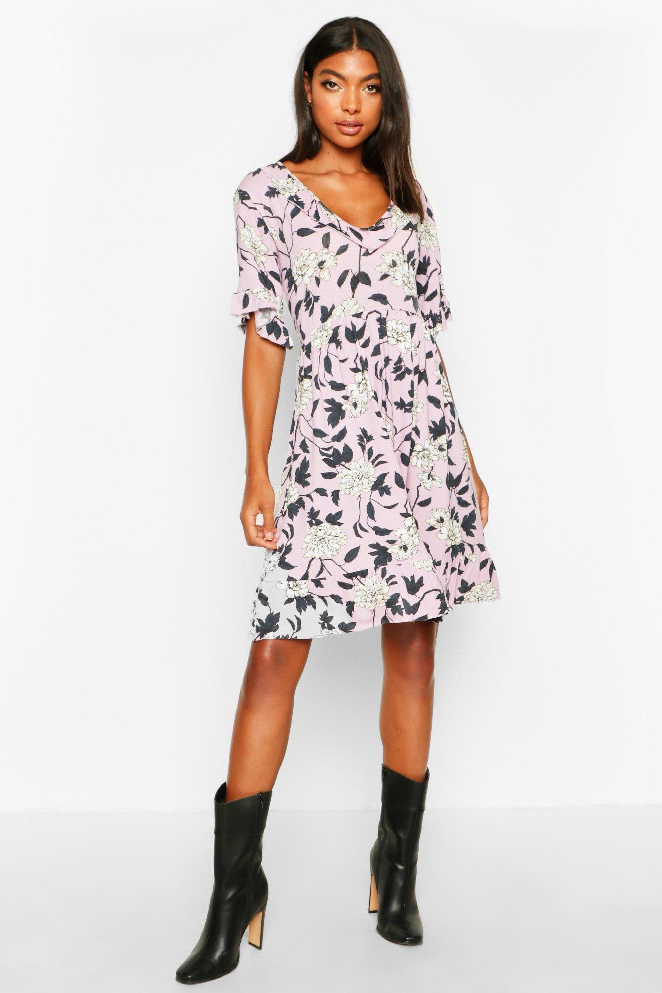 

Tall Plunge Ruffle Floral Smock Dress, Lilac