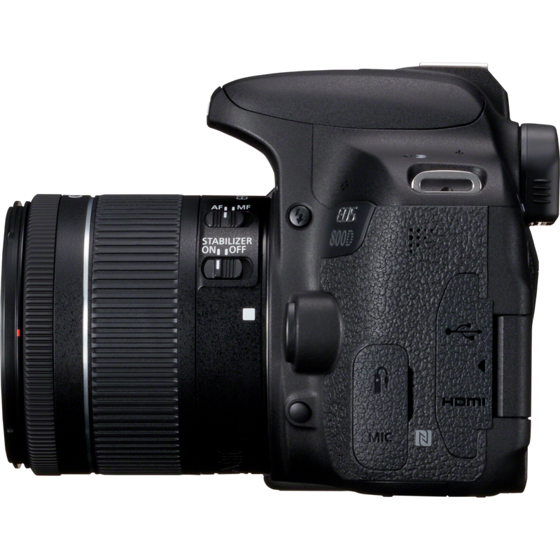Canon EOS 800D + EF-S 18-55 IS STM Lens Produkt Set fra højre