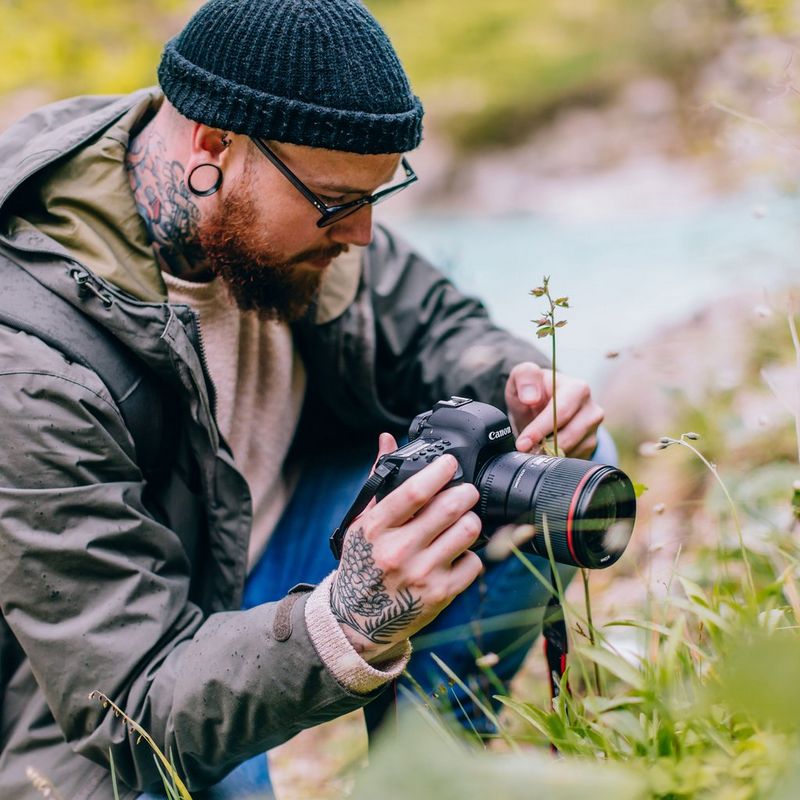 Canon EOS 6D Mark II Body Close Up Photo Being Taken By A Man