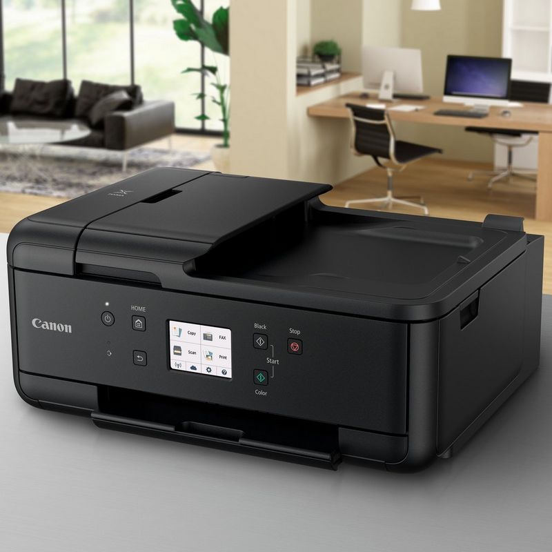 Canon PIXMA TR7550  Placerad på ett bord