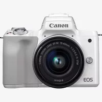 Canon EOS M50 Blanc + objectif EF-M 15-45mm STM Argent Produits Vue avant
