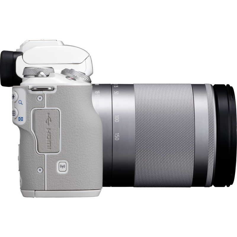 Boîtier Canon EOS M50 + Blanc EF-M 18-150mm IS STM – Argent Produits Vue de droite