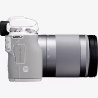 Canon EOS M50 Weiß + EF-M 18-150mm IS STM – Silber Produkt Ansicht von rechts
