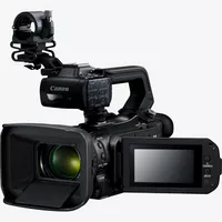 Videocámara XA50 de Canon Producto Vista frontal izquierda con la pantalla girada 180 grados