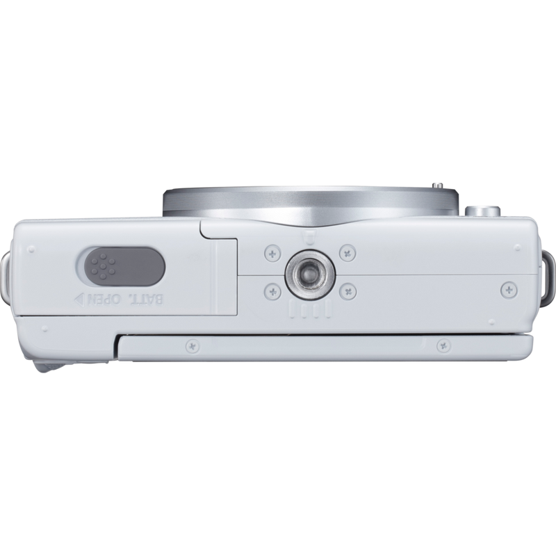 Canon EOS M200 Body - White + EF-M 15-45mm Silver Product Bottom View