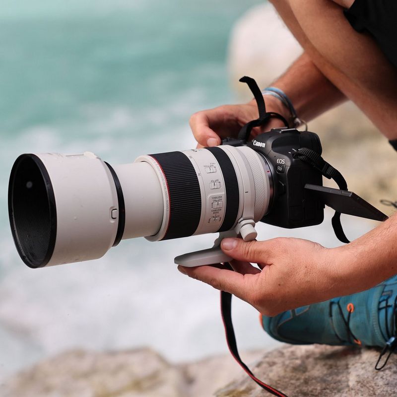 Canon EOS R6 Mirrorless Camera + RF 24-105mm F4-7.1 IS STM Lens Using an L-Series RF Lens