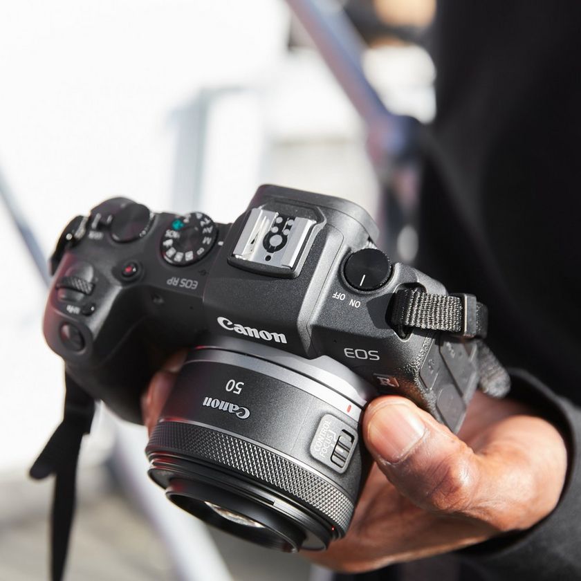 Buy Canon RF 50mm F1.8 STM Lens — Canon Norge Store Buy Canon RF 50mm F1.8 STM Lens — Canon Norge Store