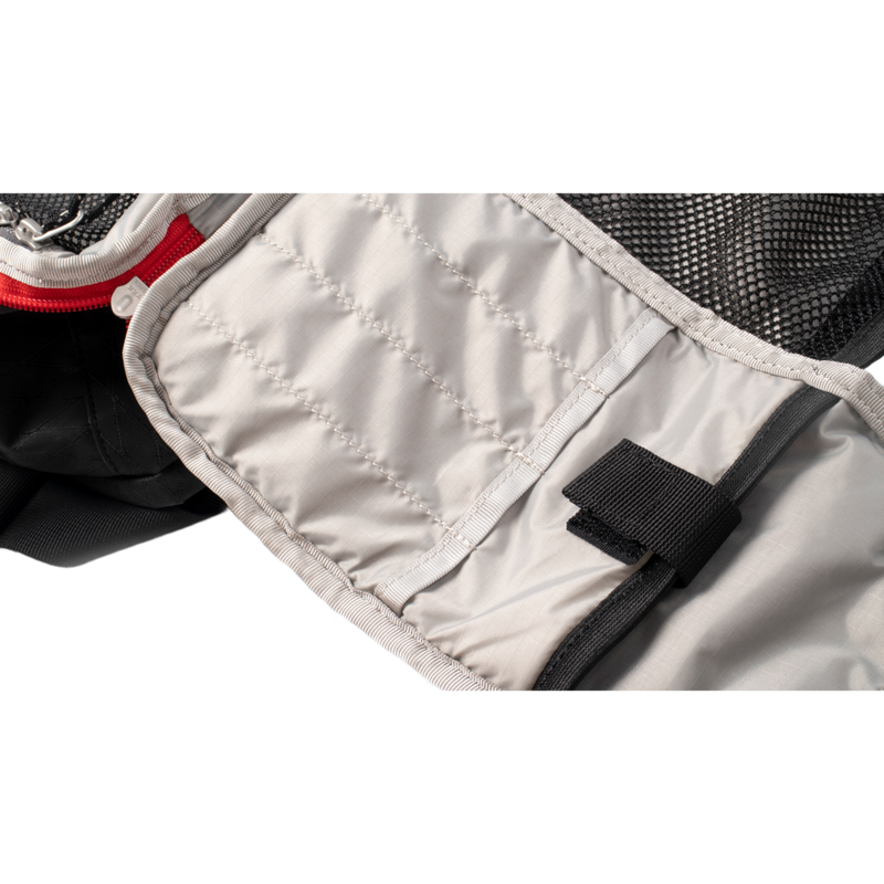 4546V324_Convertible-Backpack-14-inches-Black_14