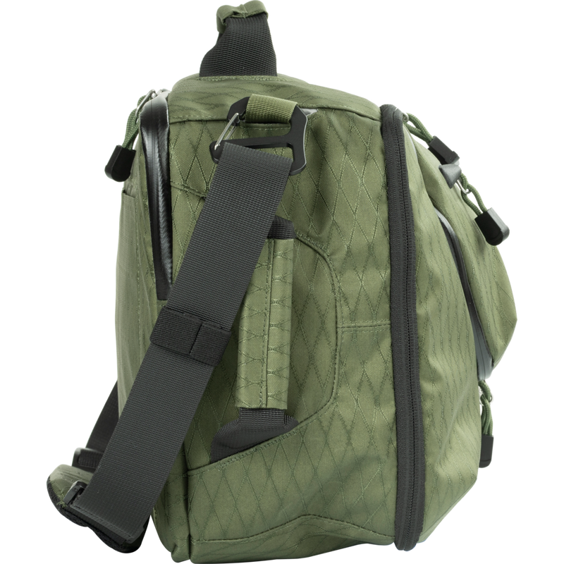 4546V326_Convertible-Backpack-14-inches-Green_03