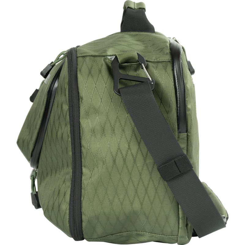4546V326_Convertible-Backpack-14-inches-Green_05
