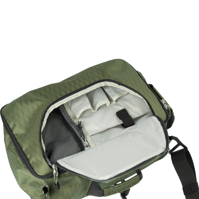 4546V326_Convertible-Backpack-14-inches-Green_08