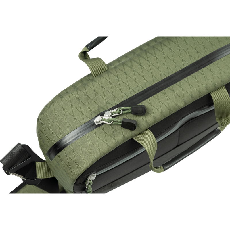 Borsa Per Fotocamera Verde 2 In 1 Per Canon EOS M100 Con Obiettivo 15-45mm: A Tracolla O A Mano, Con Scomparti Per Accessori