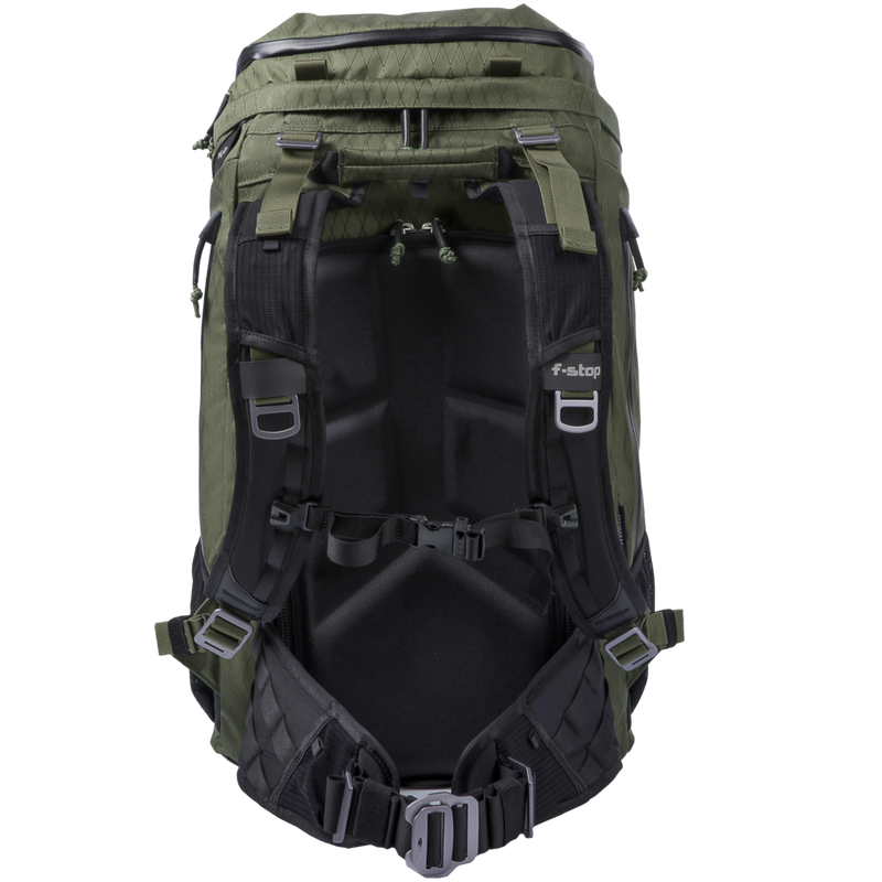 4549V066_Ajna-Backpack-Green_06