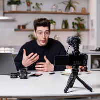 Canon EOS M50 Mark II spiegellose Kamera, Schwarz 0 Aufnehmen eines Videos mit einem Stativ