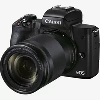 Appareil photo hybride Canon EOS M50 Mark II noir + objectif EF-M 18-150mm f/3.5-6.3 IS STM graphite Produits Vue diagonale