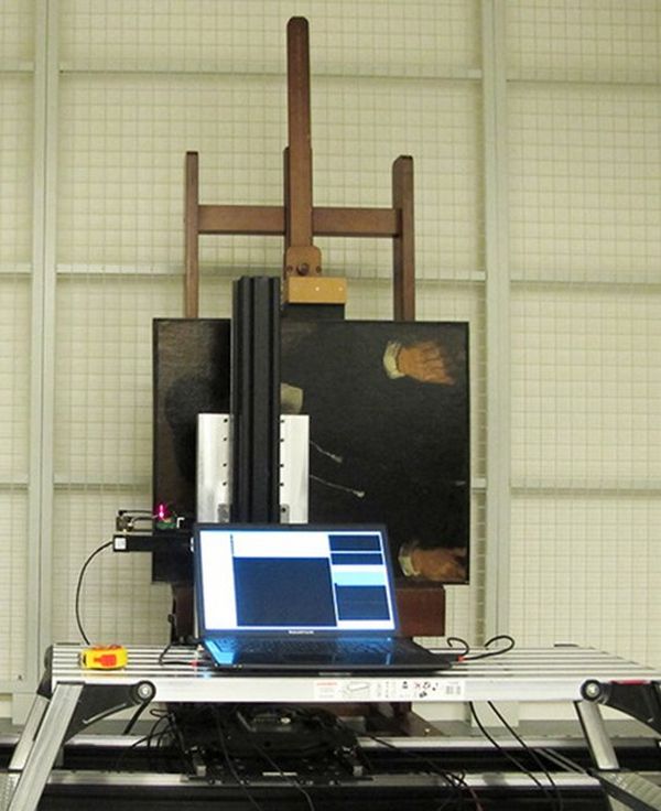 The Lucida 3D Scanner digitising the surface of the painting (Copyright: The Factum Foundation)