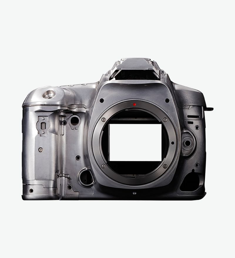 EOS 5D Mark IV magnesium alloy body